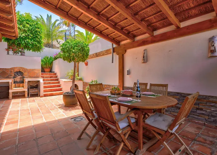 Buenavista Panoramic In 펜션 아데제